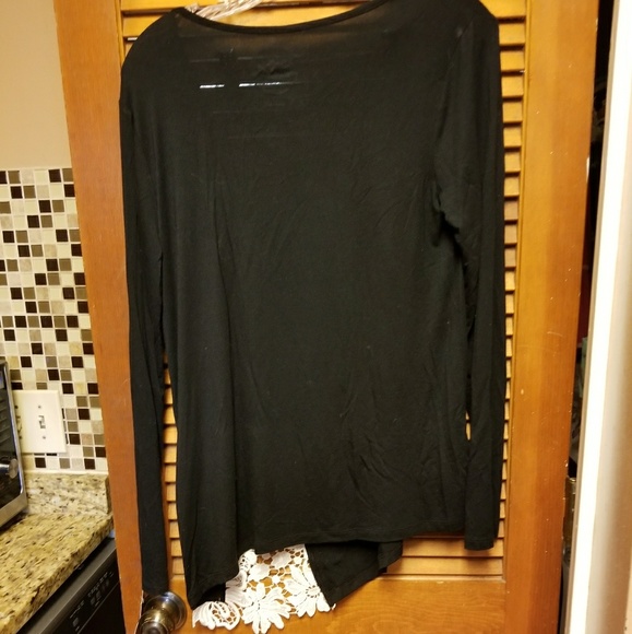 Inc top size small - Picture 7 of 8